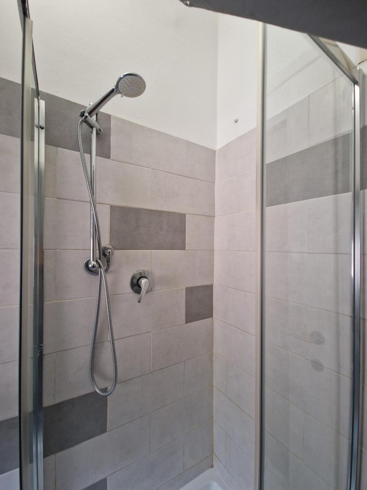 Milanrentals - Vigliani Apartments Экстерьер фото